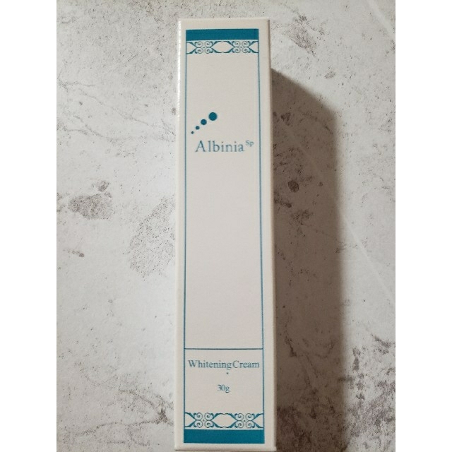 Albinia アルバニア 薬用　ホワイトニングクリームT 30g×1本 コスメ/美容のスキンケア/基礎化粧品(フェイスクリーム)の商品写真