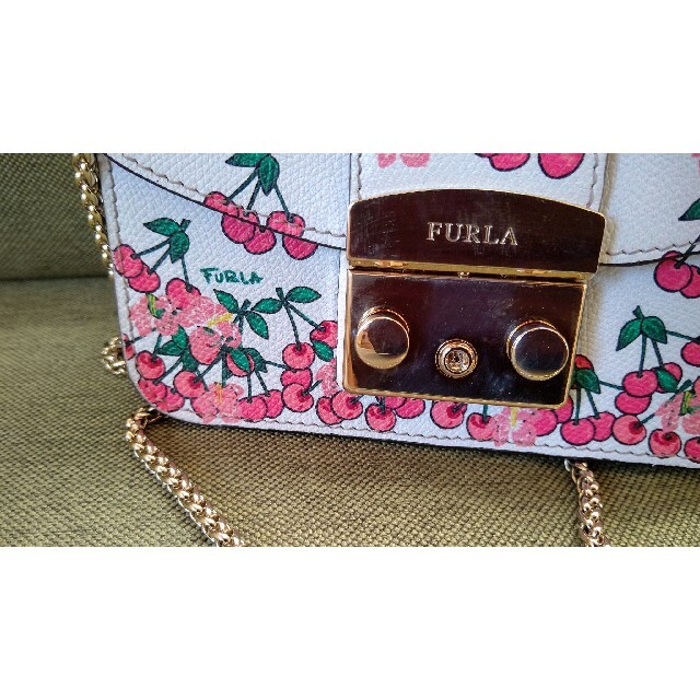 Furla(フルラ)の週末お値下げ!　フルラ　バッグ　メトロポリス　ショルダー レディースのバッグ(ショルダーバッグ)の商品写真