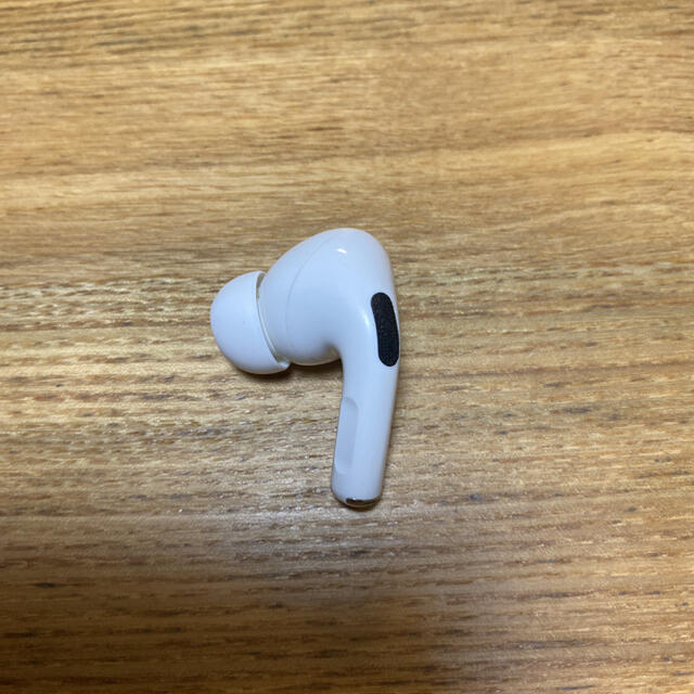 Apple(アップル)の【値下げ！】Apple  AirPods Pro スマホ/家電/カメラのオーディオ機器(ヘッドフォン/イヤフォン)の商品写真