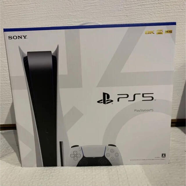 PlayStation(プレイステーション)の【即日発送可能！】PS5 PlayStation5 本体　新品未使用品 エンタメ/ホビーのゲームソフト/ゲーム機本体(家庭用ゲーム機本体)の商品写真