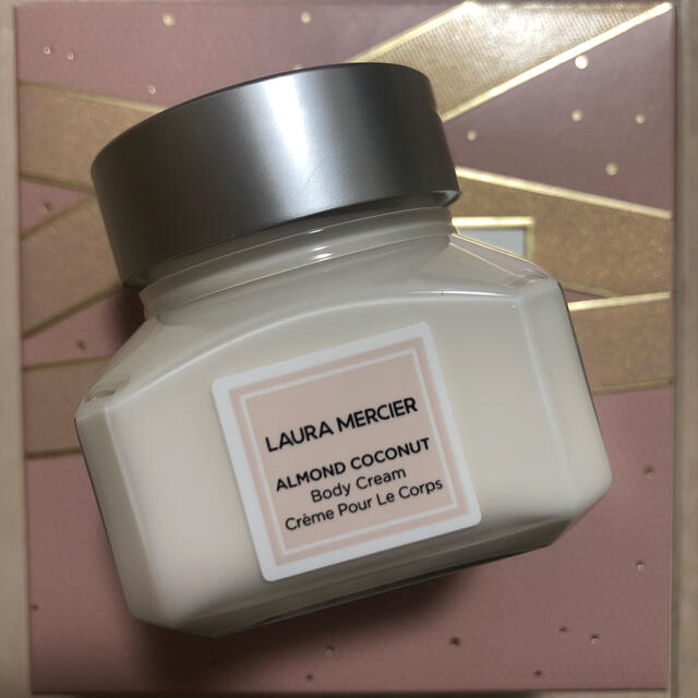 laura mercier(ローラメルシエ)のローラメルシエ　ホイップトボディクリーム コスメ/美容のボディケア(ボディクリーム)の商品写真