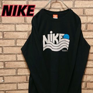 ナイキ(NIKE)のNIKE ナイキ フロント プリント 長袖 Tシャツ(Tシャツ/カットソー(七分/長袖))