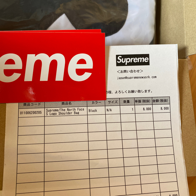 Supreme(シュプリーム)のp.708さん専用　supreme North Face ショルダーバック　新品 メンズのバッグ(ショルダーバッグ)の商品写真