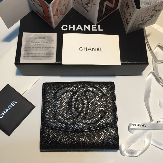 CHANEL(シャネル)の美品✨シャネルキャビアスキン❤️ダブルホック折財布 レディースのファッション小物(財布)の商品写真