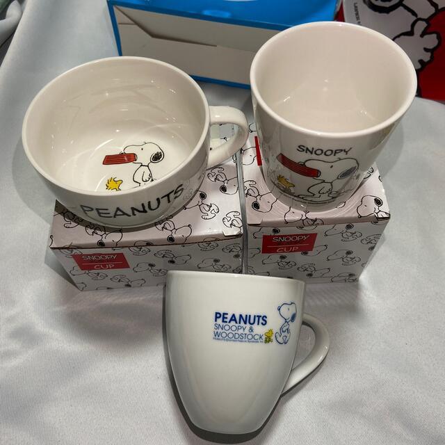 SNOOPY(スヌーピー)のスヌーピー　ミスド　ローソン　非売品　セット販売 インテリア/住まい/日用品のキッチン/食器(食器)の商品写真