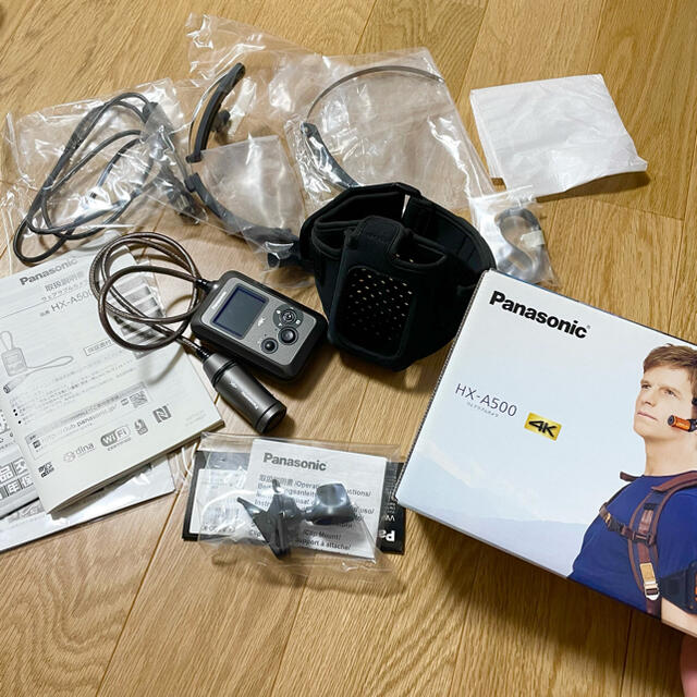 【美品】パナソニック　ウェアラブルカメラ　HX-A500 4K  おまけパーツ付カメラ