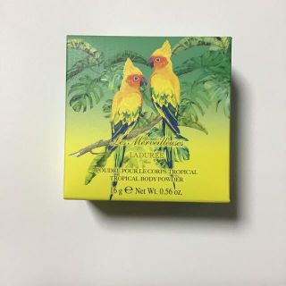 レメルヴェイユーズラデュレ(Les Merveilleuses LADUREE)の新品未使用レ・メルヴェイユーズラデュレ　トロピカル　ボディパウダー16g(ボディパウダー)