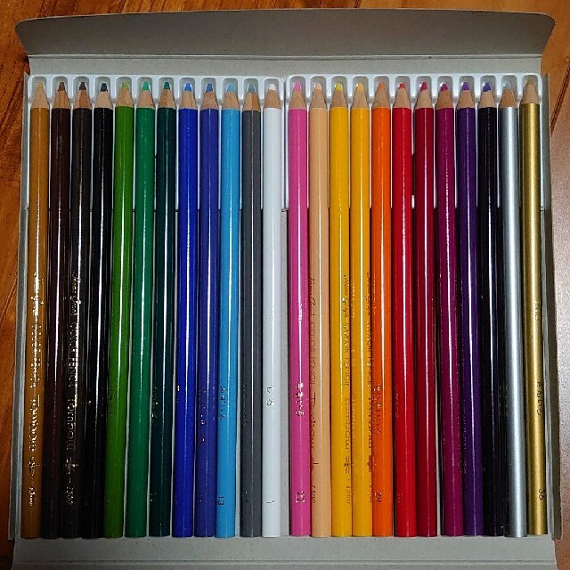 色鉛筆　24 トンボ