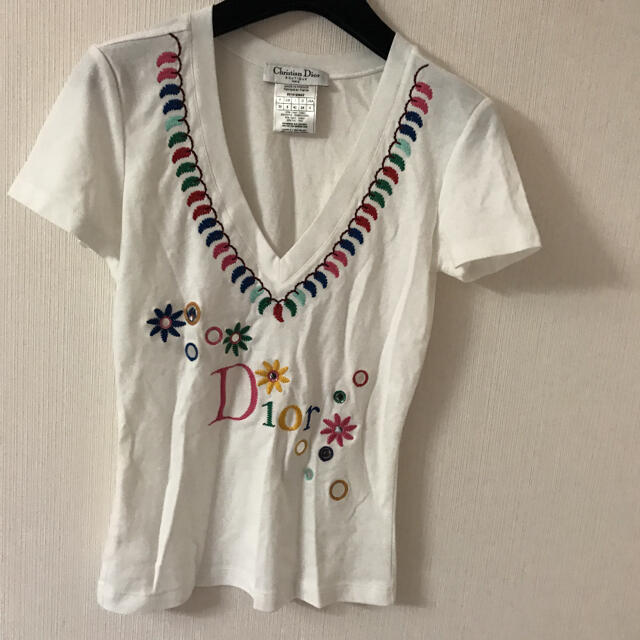 お値下げ新品、未使用クリスチャンディオールTシャツ