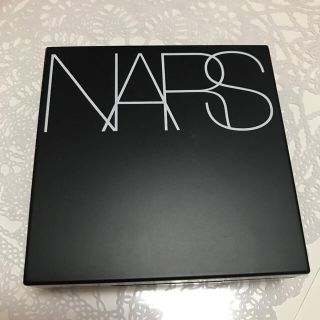 ナーズ(NARS)のNARS ナチュラルラディアントロングウェアファンデーション　5878(ファンデーション)