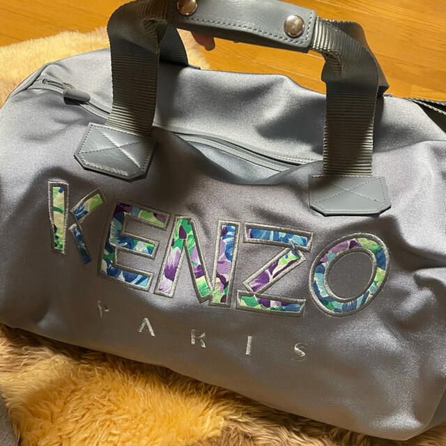 KENZO(ケンゾー)のKENZOボストンバッグ レディースのバッグ(ボストンバッグ)の商品写真