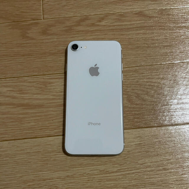 iphone8 64gb シルバー simフリー