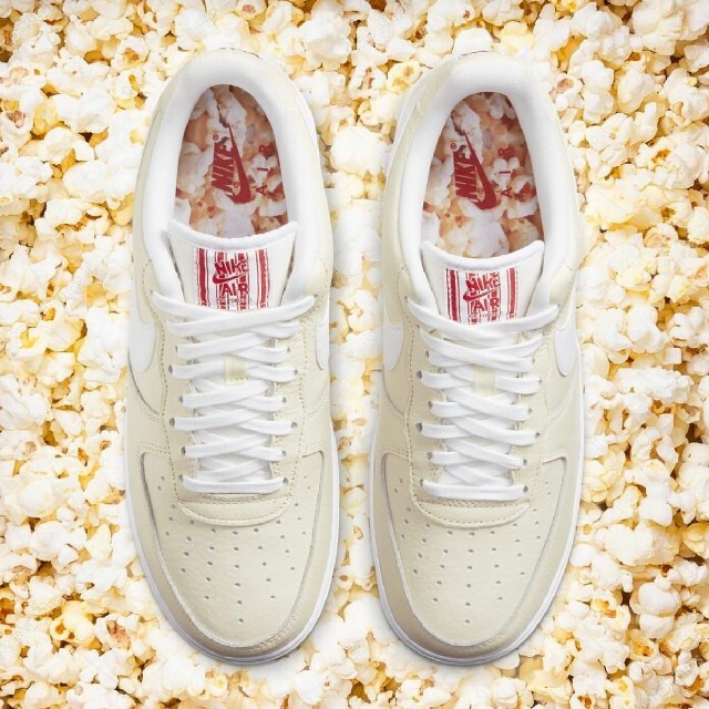 NIKE(ナイキ)の27 Nike Air Force 1 Low PRM Popcorn メンズの靴/シューズ(スニーカー)の商品写真