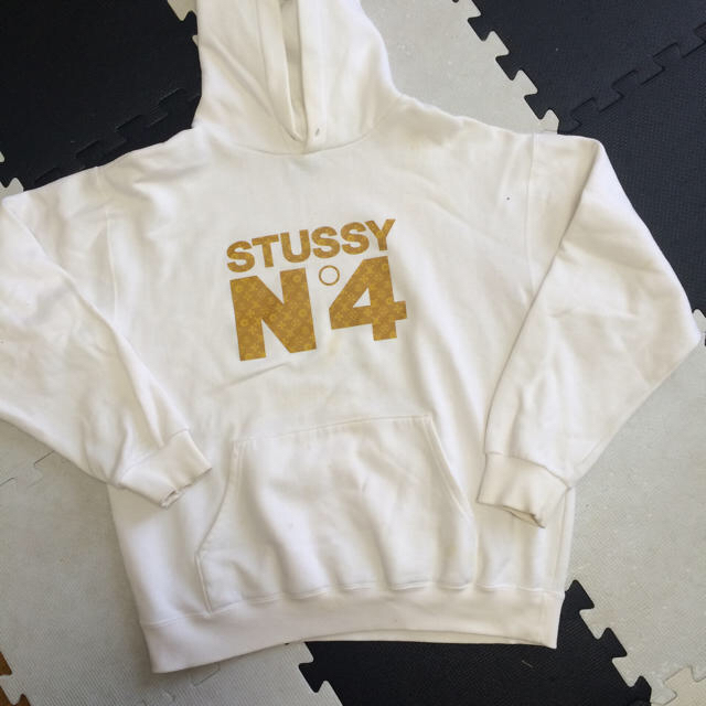 STUSSY(ステューシー)のれいちぇる様 専用 メンズのトップス(パーカー)の商品写真