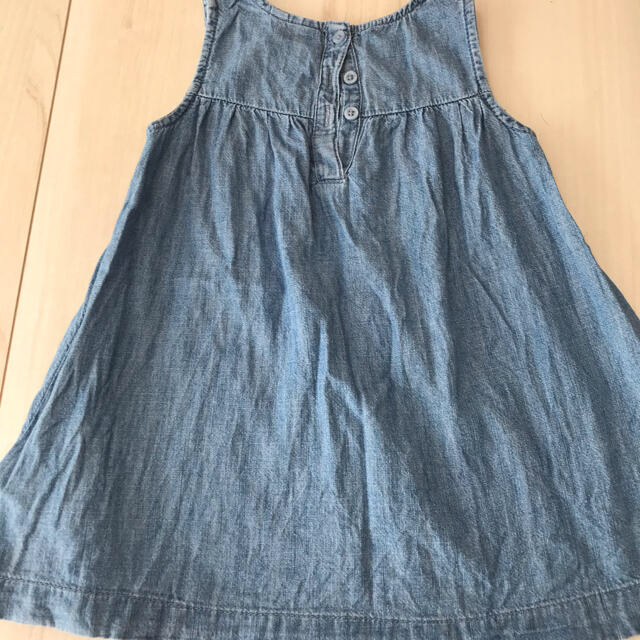 babyGAP(ベビーギャップ)のデニム、ギンガムチェックワンピース キッズ/ベビー/マタニティのキッズ服女の子用(90cm~)(ワンピース)の商品写真