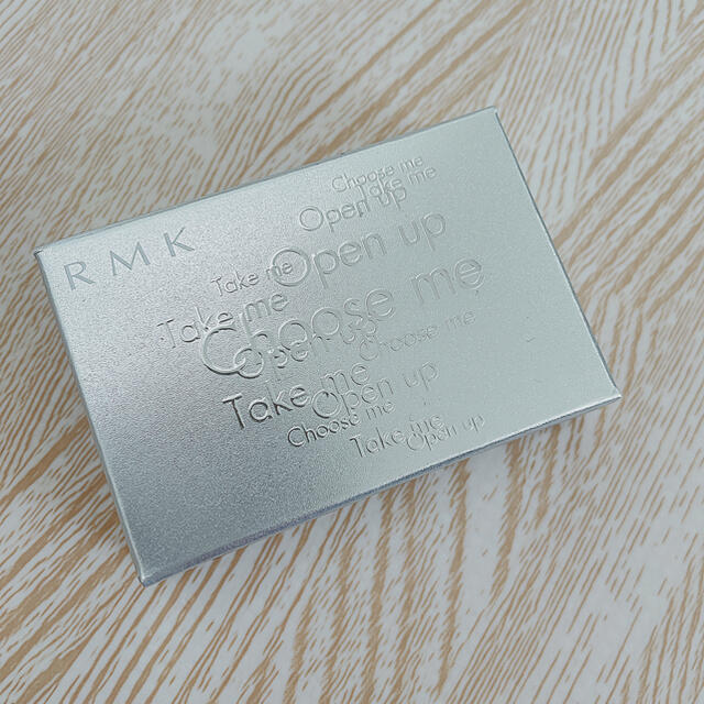 RMK(アールエムケー)のRMK チーク　新品　ブラウンローズ コスメ/美容のベースメイク/化粧品(チーク)の商品写真