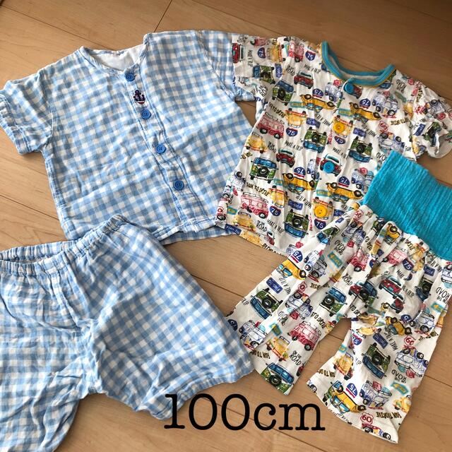 しまむら(シマムラ)の半袖　パジャマ　100cm 2枚セット キッズ/ベビー/マタニティのキッズ服男の子用(90cm~)(パジャマ)の商品写真