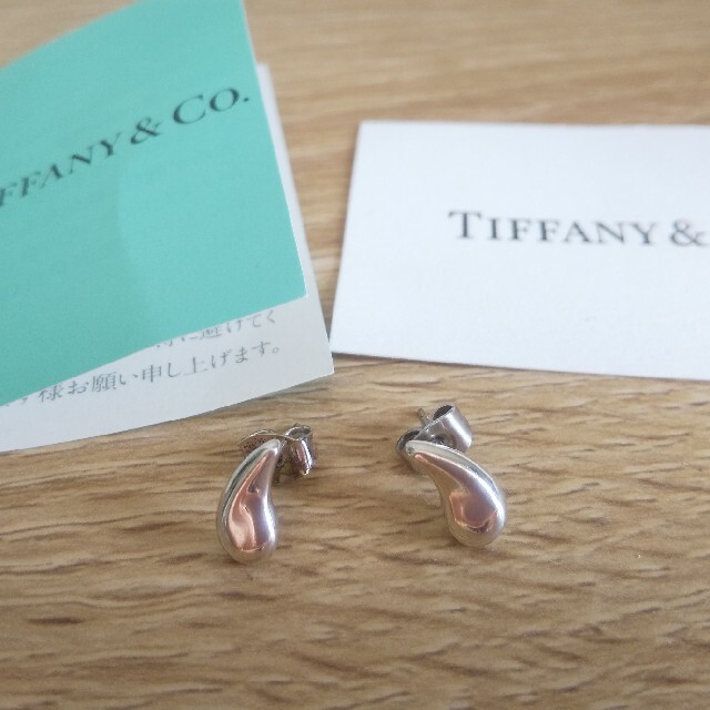 Tiffany ピアス ティファニーの通販 by あやこまる's shop｜ティファニーならラクマ & Co. - 大人気