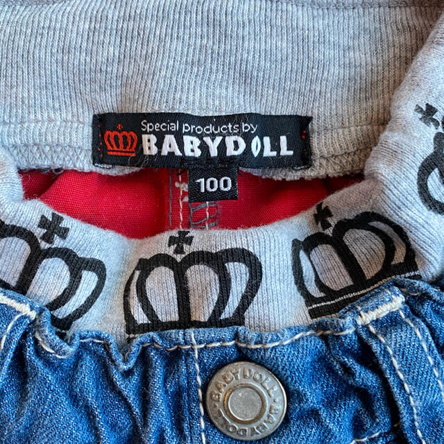 BABYDOLL(ベビードール)の子ども服　100サイズ　ミッキー　デニム地ハーフパンツ キッズ/ベビー/マタニティのキッズ服女の子用(90cm~)(パンツ/スパッツ)の商品写真