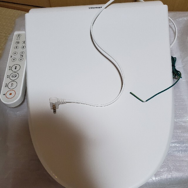 東芝 - TOSHIBA SCS-T160 東芝 温水洗浄便座 ウォシュレットの通販 by