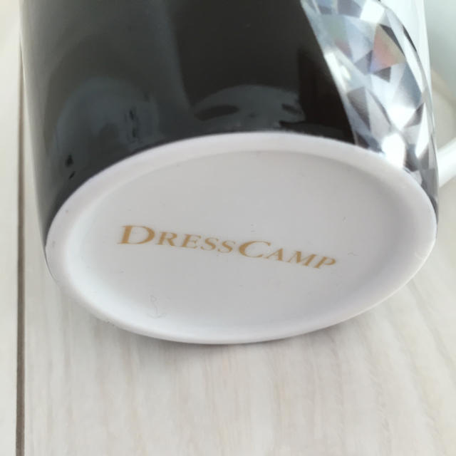 DRESSCAMP(ドレスキャンプ)の新品未使用 ドレスキャンプ マグカップ インテリア/住まい/日用品のキッチン/食器(グラス/カップ)の商品写真