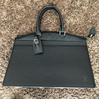 ルイヴィトン(LOUIS VUITTON)のヴィトンエピバッグ(ハンドバッグ)