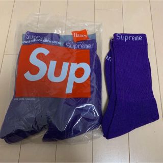 シュプリーム(Supreme)のsupreme hanes パープル　(ソックス)