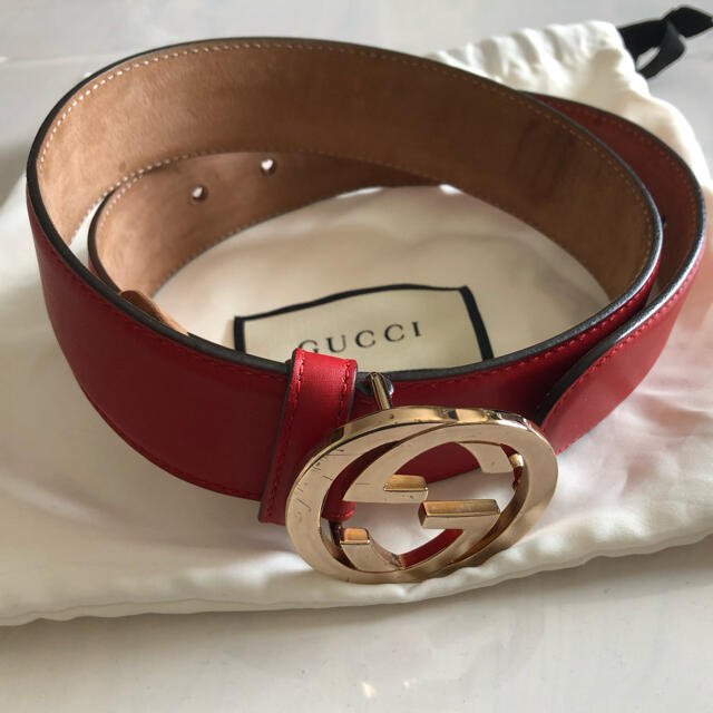 Gucci(グッチ)のグッチ　レディースベルト赤 レディースのファッション小物(ベルト)の商品写真
