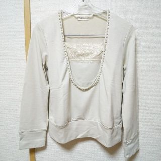 ❤★SALE★パール付カットソー  淡いマスカットカラー  ★配送無料(カットソー(長袖/七分))