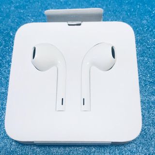 アップル(Apple)の☆【新品 未使用】iPhone 純正品 イヤホン EarPods アップル(ヘッドフォン/イヤフォン)