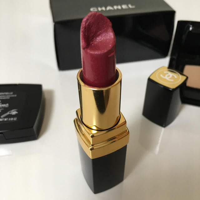 CHANEL(シャネル)のシャネル 💄シャドー、コンパクト(お試し)のセット ケース付き コスメ/美容のコスメ/美容 その他(その他)の商品写真