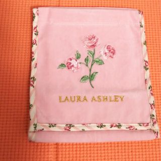 ローラアシュレイ(LAURA ASHLEY)のお値下げ♥️ローラアシュレイ  ペーパーホルダーカバー(その他)