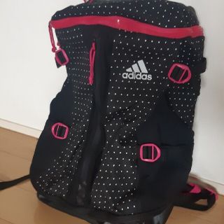 アディダス(adidas)の専用(リュック/バックパック)