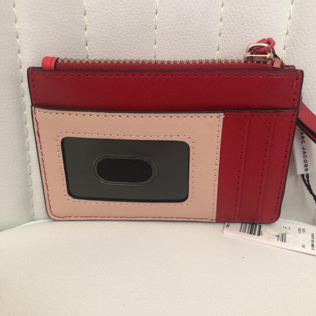 MARC JACOBS(マークジェイコブス)の【新品】MARC JACOBS カードケース レディースのファッション小物(財布)の商品写真