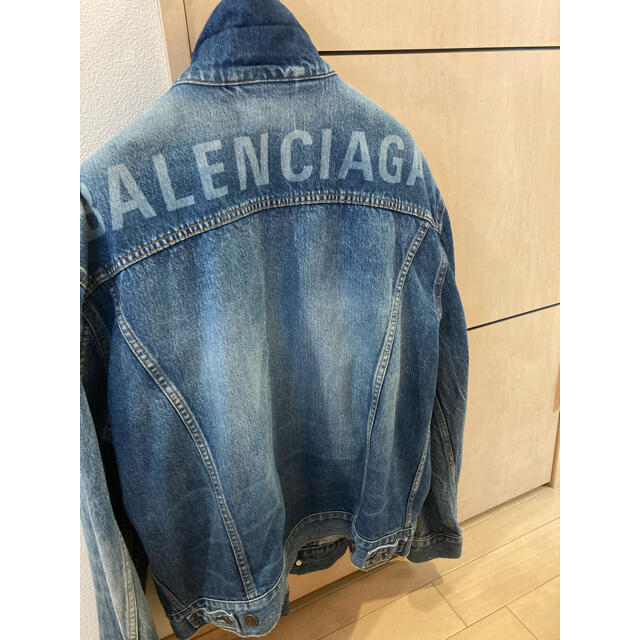 Balenciaga(バレンシアガ)の専用🌻バレンシアガ　デニム　ジャケット　34サイズ🌻 レディースのジャケット/アウター(Gジャン/デニムジャケット)の商品写真