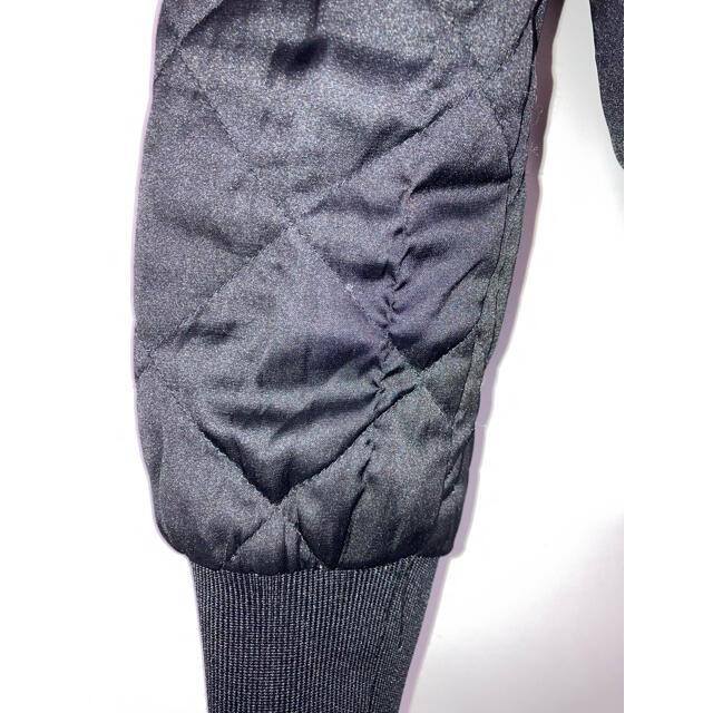 H&M(エイチアンドエム)のH&M サテンブルゾン　MA-1 キルティング レディースのジャケット/アウター(ブルゾン)の商品写真