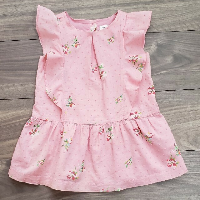 babyGAP(ベビーギャップ)のbabyGAP 花柄フリルワンピース　サイズ90M キッズ/ベビー/マタニティのキッズ服女の子用(90cm~)(ワンピース)の商品写真