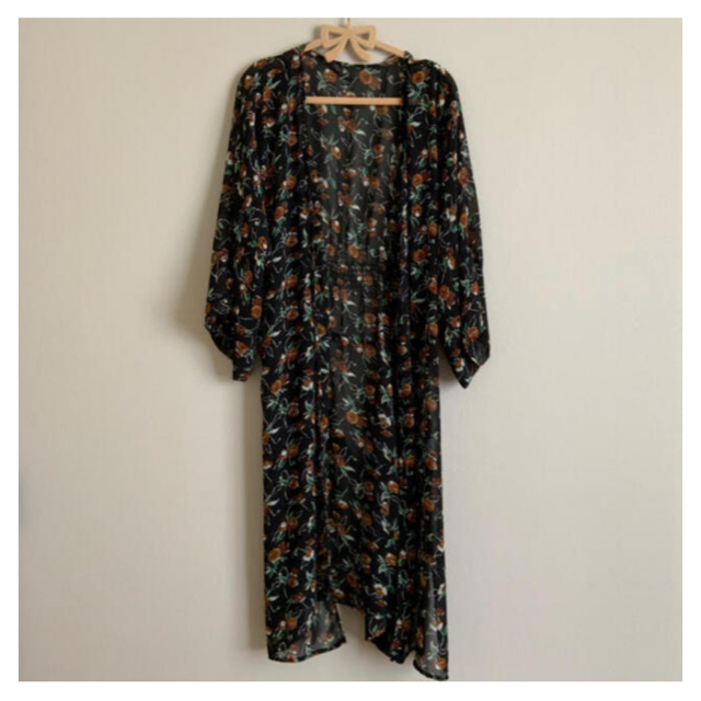 Gu Gu 花柄 シースルー ロングカーディガンの通販 By Nauap S Shop ジーユーならラクマ Gu Gu 花柄 シースルー ロングカーディガンの通販 By Nauap S Shop ジーユーならラクマ
