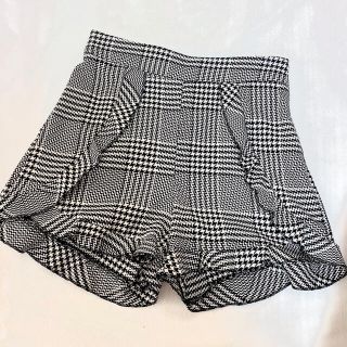 ザラ(ZARA)のZARA ショートパンツ(ショートパンツ)