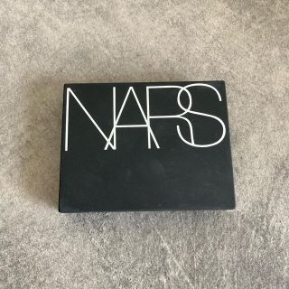 ナーズ(NARS)のNARSライトリフレクティング　パウダープレストN(フェイスパウダー)