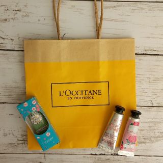 ロクシタン(L'OCCITANE)の冬梨様専用 ロクシタン ハンドクリーム10ml 3本セット(ハンドクリーム)