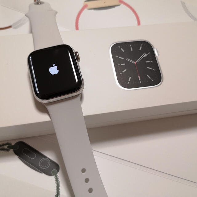 Apple(アップル)のApple Watch series 6 40mm ステンレスモデル メンズの時計(腕時計(デジタル))の商品写真