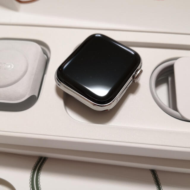 Apple(アップル)のApple Watch series 6 40mm ステンレスモデル メンズの時計(腕時計(デジタル))の商品写真