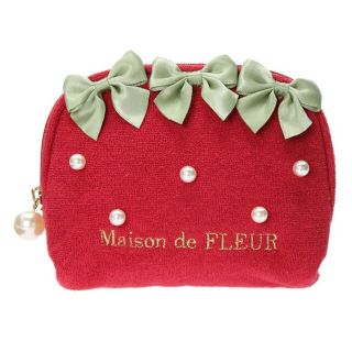 メゾンドフルール(Maison de FLEUR)のMaison de FLEUR イチゴティッシュケース(ポーチ)