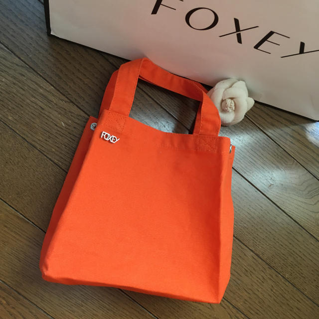 FOXEY(フォクシー)のフォクシー♡トートバック♡（新品・未使用） レディースのバッグ(トートバッグ)の商品写真