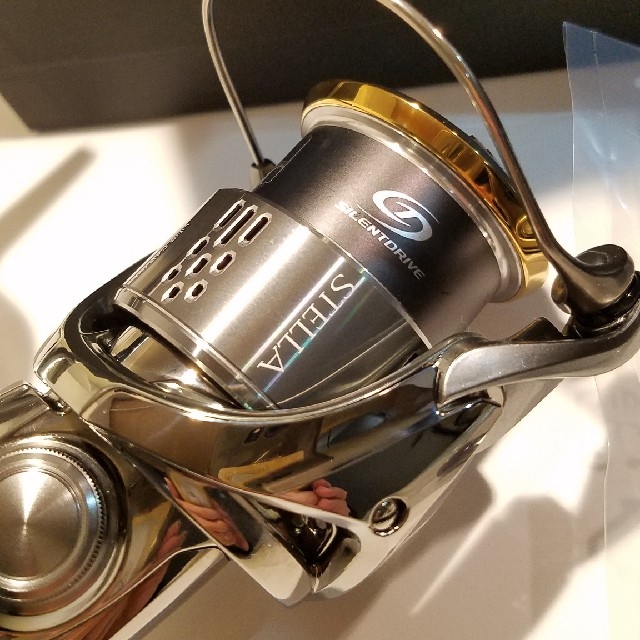 優れた品質 SHIMANO - シマノ18ステラC3000MHG 新品未使用×2 リール