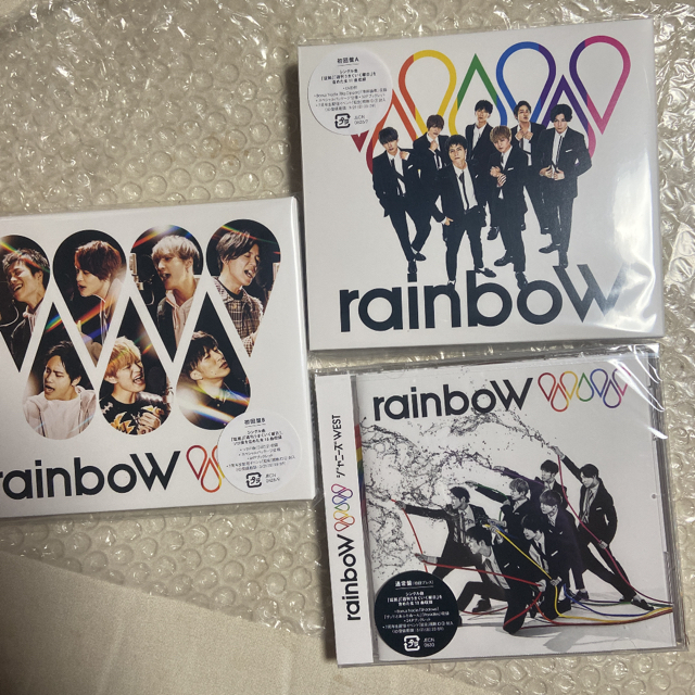 ジャニーズWEST(ジャニーズウエスト)のrainboW ジャニーズwest アルバムCD ３形態セット　 エンタメ/ホビーのCD(ポップス/ロック(邦楽))の商品写真