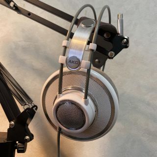 AKG k701 開放型ヘッドホン(ヘッドフォン/イヤフォン)