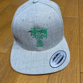 ステューシー(STUSSY)のストレートキャップ(キャップ)