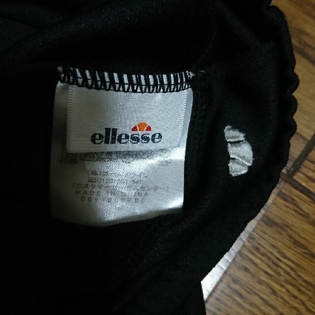 ellesse(エレッセ)のエレッセ    フレア  スコート  ブラック スポーツ/アウトドアのテニス(ウェア)の商品写真